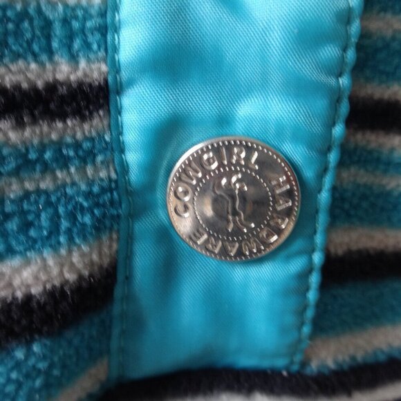 Cowgirl Hardware women's size S, pull over stripe fleece top 5 snap neck closure - Picture 6 of 16